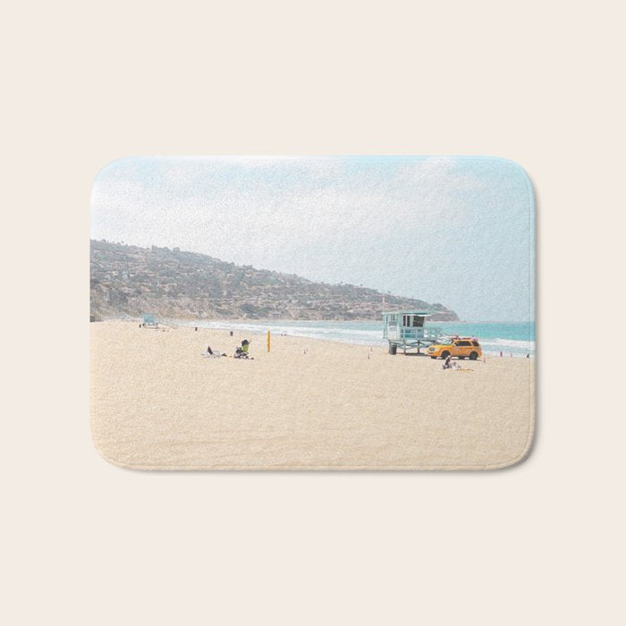 Redondo Beach // California Ocean Vibes Lifeguard Hut Surfing Sandy Beaches Summer Tanning Bath Mat Gallery Image 1
