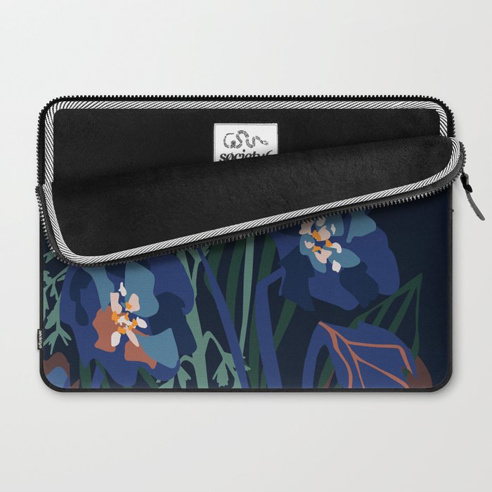 Wild flowers â modern floral illustration Laptop Sleeve Gallery Image 2