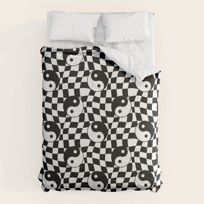 Black and white yin yang checkered pattern Comforter Gallery Image 1
