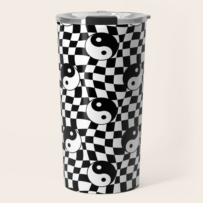 Black and white yin yang checkered pattern Travel Mug Gallery Image 1