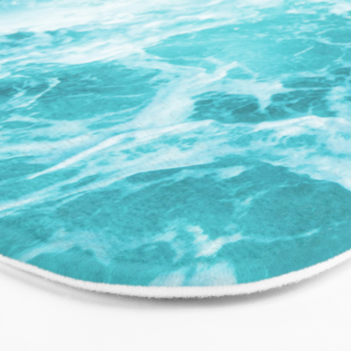 Perfect Sea Waves Bath Mat Gallery Image 3