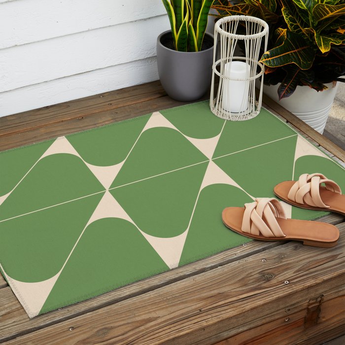 Minimalist 126 Outdoor Rug Gallery Image 2