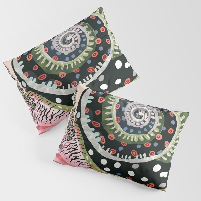 Garden Explorer Pillow Sham Gallery Image 3