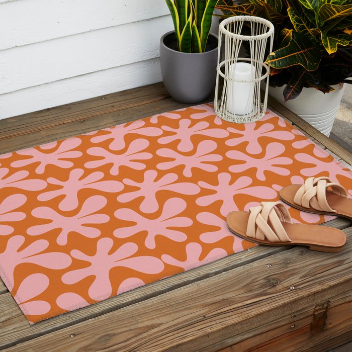 Funky Abstract Amoeba Dance Pattern Blush Pink and Orange Outdoor Rug Gallery Image 2