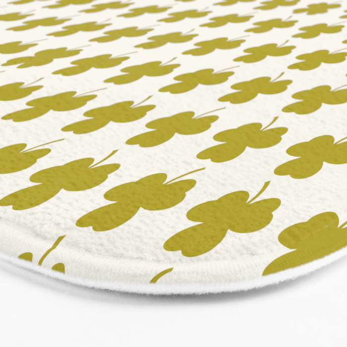 Clovers XIX Chartreuse Botanical Pattern Bath Mat Gallery Image 3