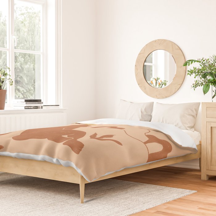 Looking At The Mountains Duvet Cover Gallery Image 2