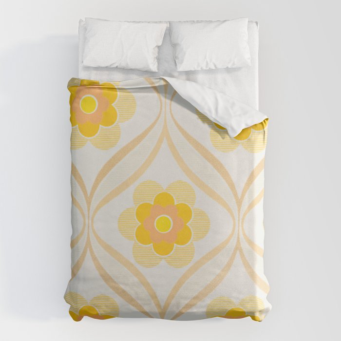 Vintage 70s Yellow Floral Pattern Duvet Cover Gallery Image 1