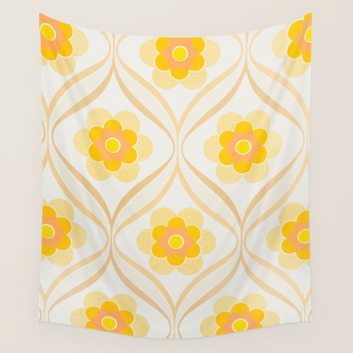 Vintage 70s Yellow Floral Pattern Wall Tapestry Gallery Image 4