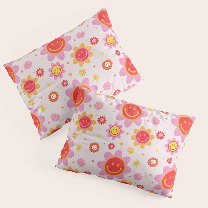 Smiling Flower Faces  Pillow Sham Gallery Image 1