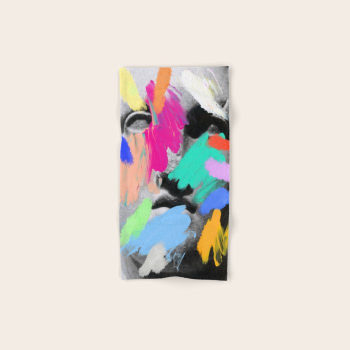 Composition 720 Bath Towel Gallery Image 1