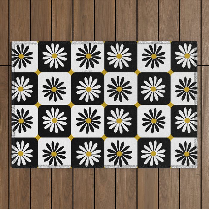 Checkered Daisies - Black & White Outdoor Rug Gallery Image 1