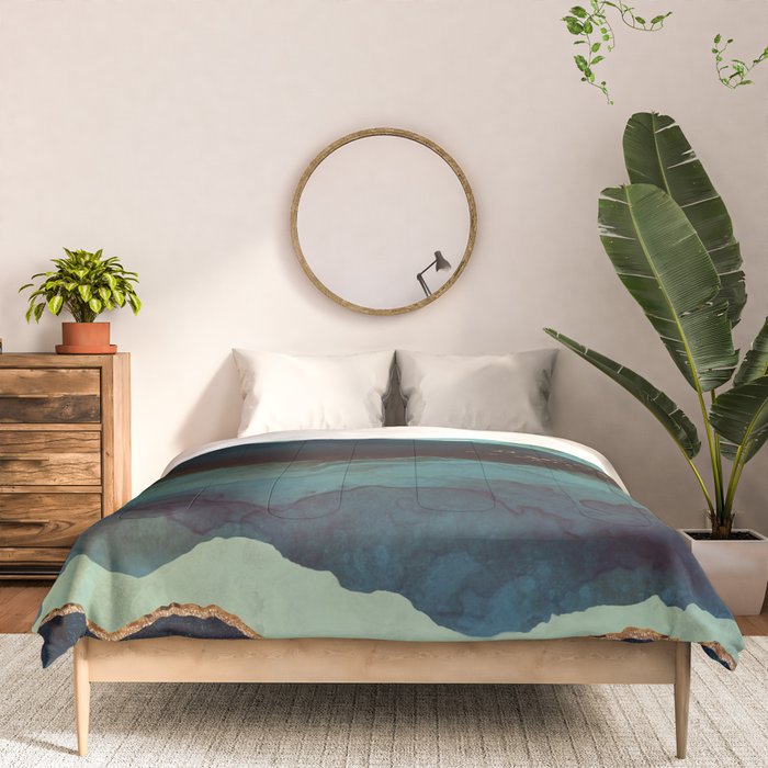 Indigo Mountains Comforter Gallery Image 3