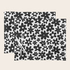 Black and white retro flower pattern Placemat Gallery Image 1