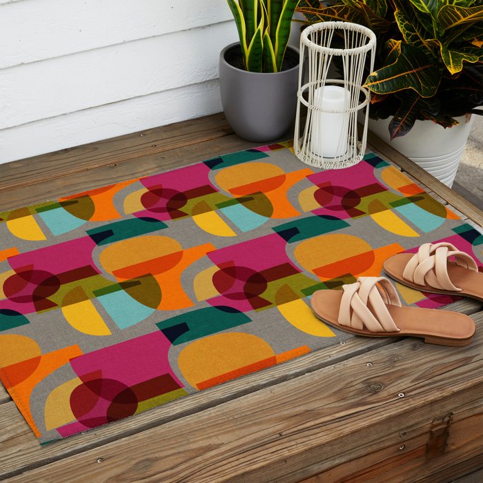 Mid Century Kaleidoscope Outdoor Rug Gallery Image 2