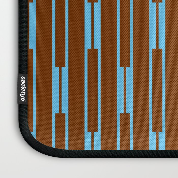 Geometric Two-Tone Geo Chain Pattern in Sky Blue and Chestnut Brown Laptop Sleeve Gallery Image 3