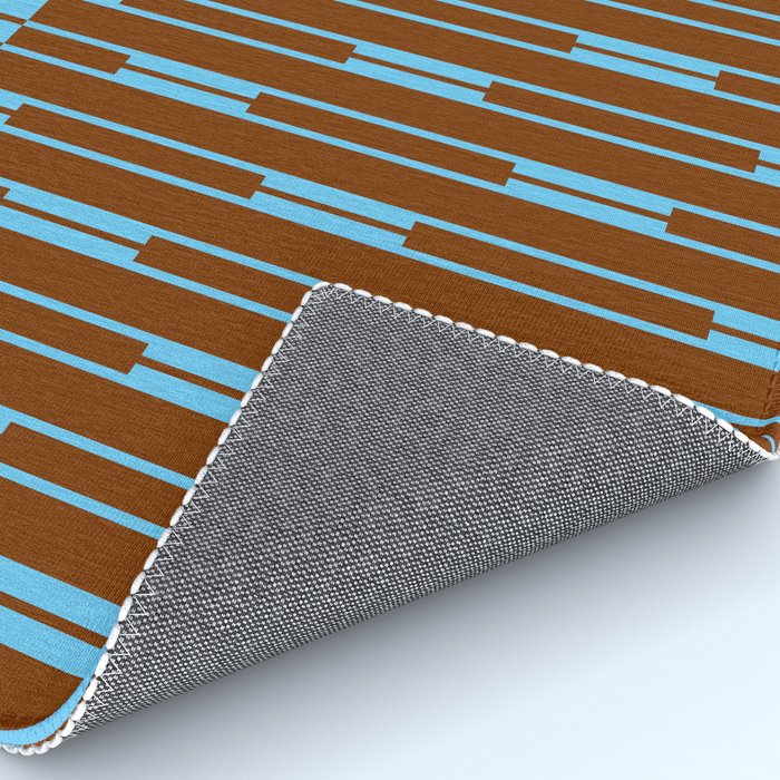 Geometric Two-Tone Geo Chain Pattern in Sky Blue and Chestnut Brown Rug Gallery Image 4