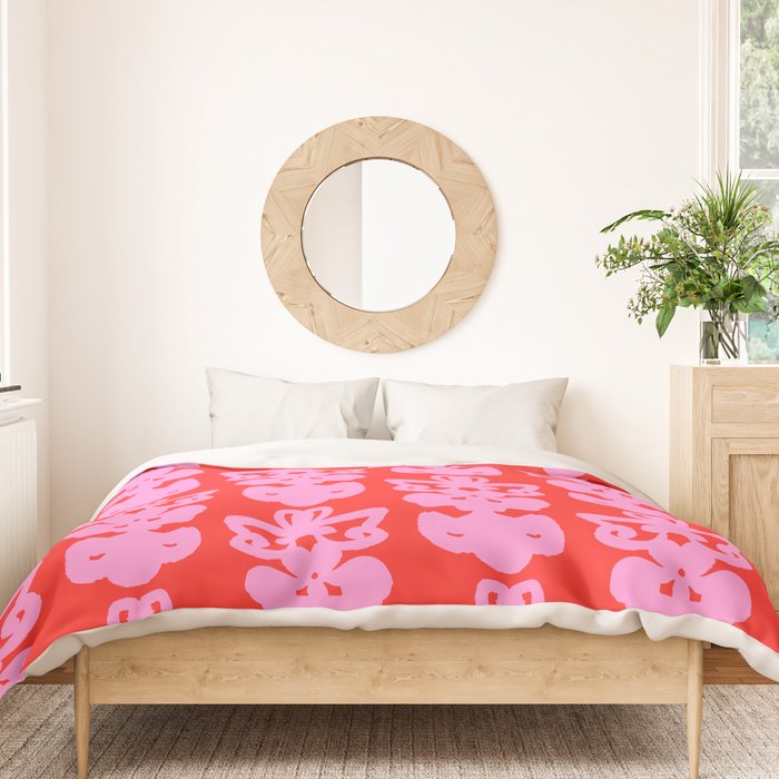 Willoughby Cottage Bold Preppy Pink and Red Traditional Contemporary Pattern Duvet Cover Gallery Image 3