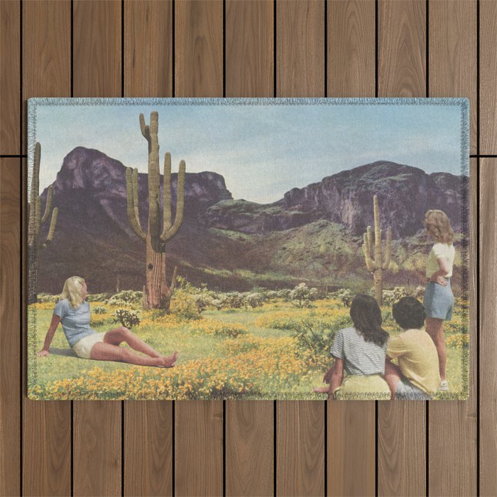 California Blooms  Outdoor Rug Gallery Image 1