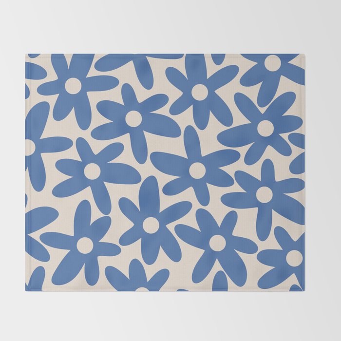 Blue Daisy Time Cute Retro Floral Pattern Throw Blanket Gallery Image 2