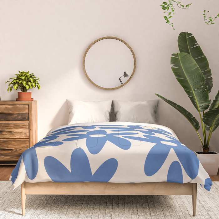 Blue Daisy Time Cute Retro Floral Pattern Comforter Gallery Image 3