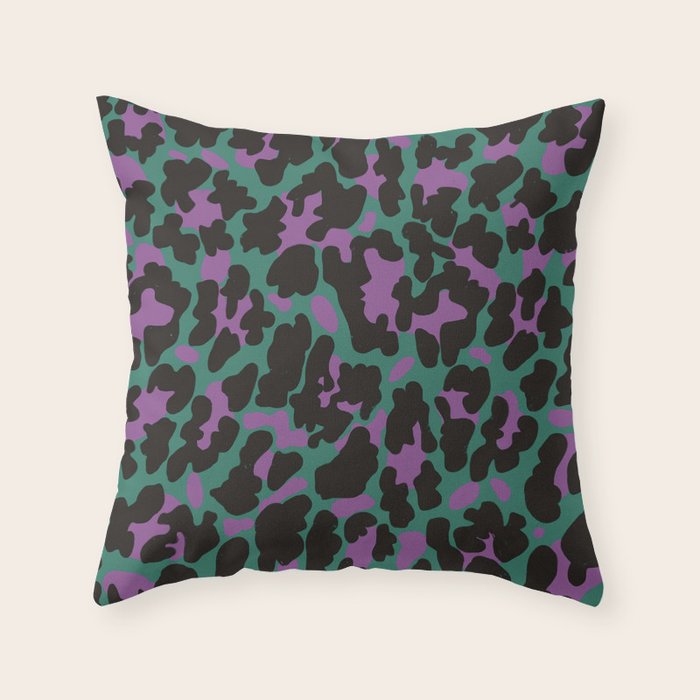 Kitty#3 Throw Pillow Gallery Image 6