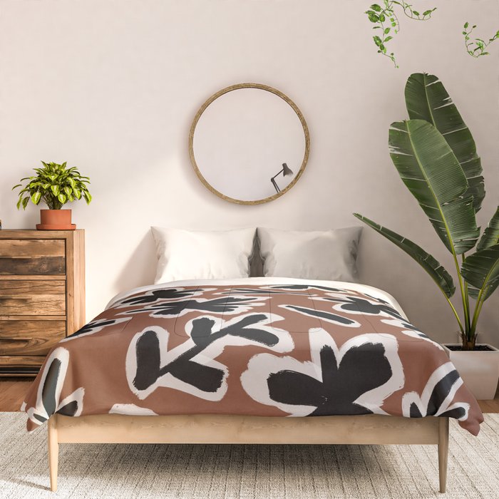 Black Florals #2 Comforter Gallery Image 3