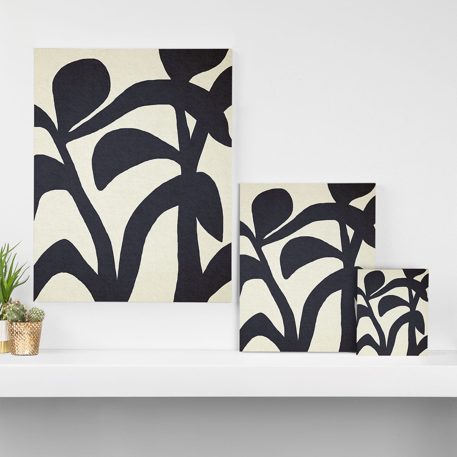 Abstract botanical - black  Canvas Print Gallery Image 3