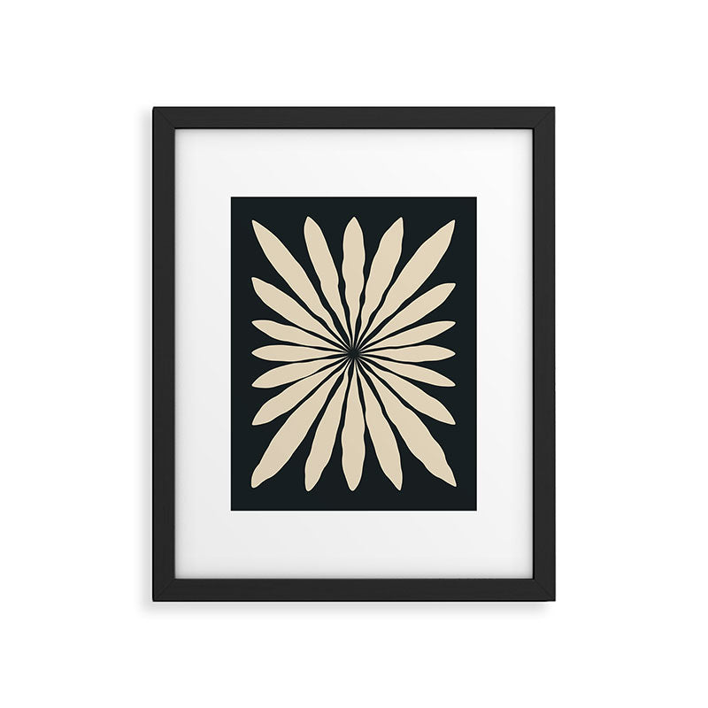 Star Leaf: Noir Framed Art Print Gallery Image 4