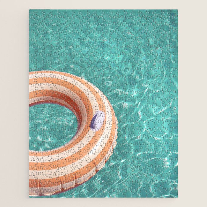 Meet me in the pool  Jigsaw Puzzle Gallery Image 1