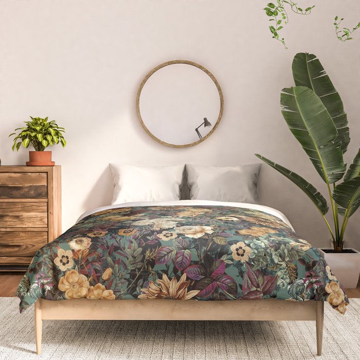 Isolated Blooms Comforter Gallery Image 3