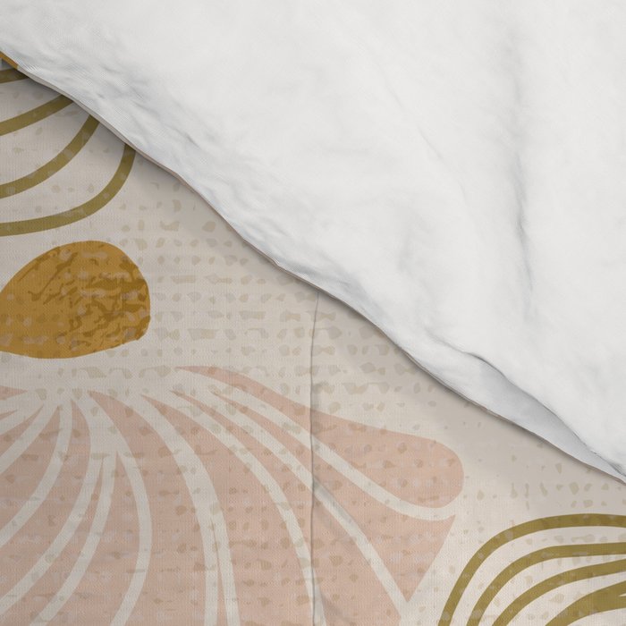 calming essentialsNatural flow meadow blush Comforter Gallery Image 4