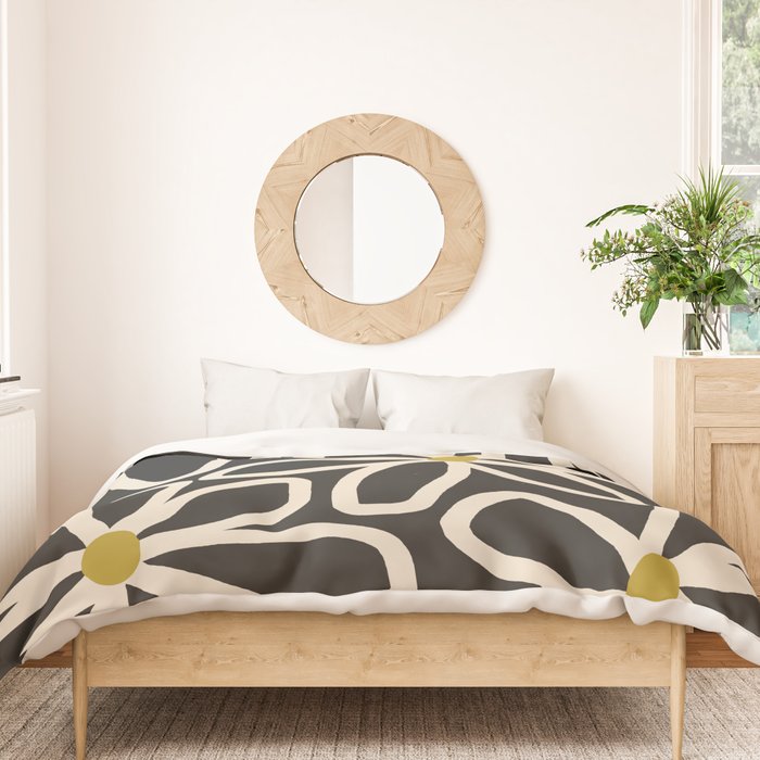 Daisy chain - night Duvet Cover Gallery Image 3