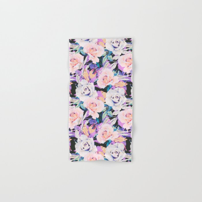 Modern Dark Vibrant Flowery D Bath Towel Gallery Image 1