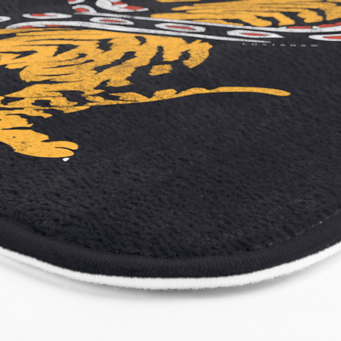 Tiger vs Snake Bath Mat Gallery Image 3