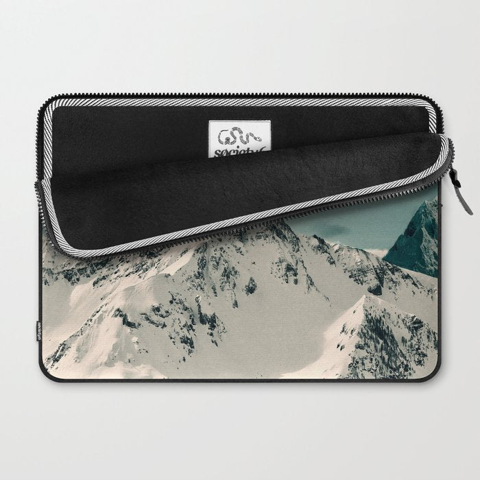 Snow Peak Laptop Sleeve Gallery Image 2