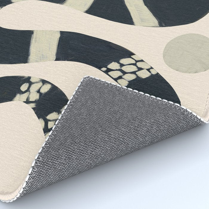 Black and White Snake Rug Gallery Image 4
