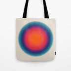 California Dreaming: Off-White Day Edition Tote Bag Gallery Image 1