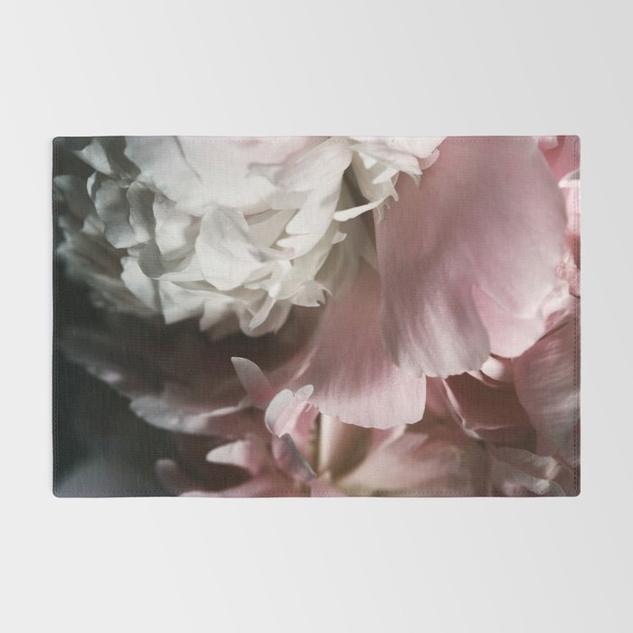 Blushing Rug Gallery Image 2