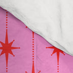 Midcentury Stars and Dots Preppy Pink and Red Pattern Comforter Gallery Image 4