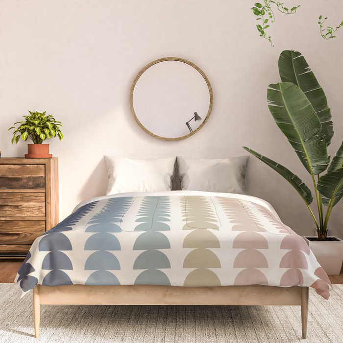 Maude Pattern- Vintage Multicolor Comforter Gallery Image 3