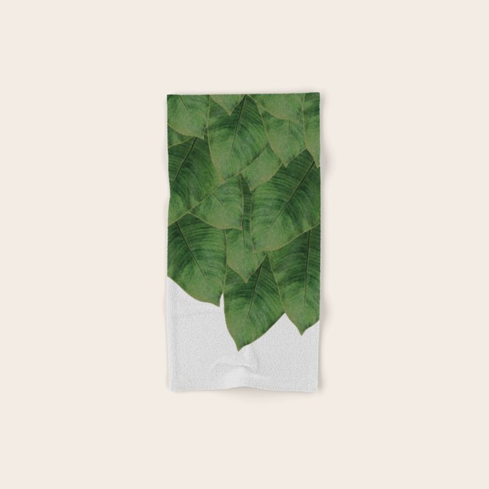 Banana Leaf III Bath Towel Gallery Image 1