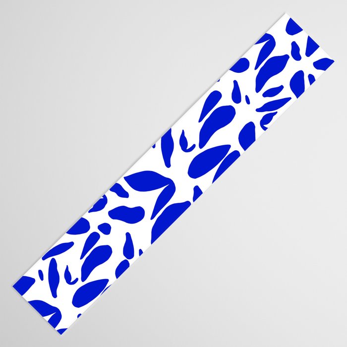 blue stem Table Runner Gallery Image 3