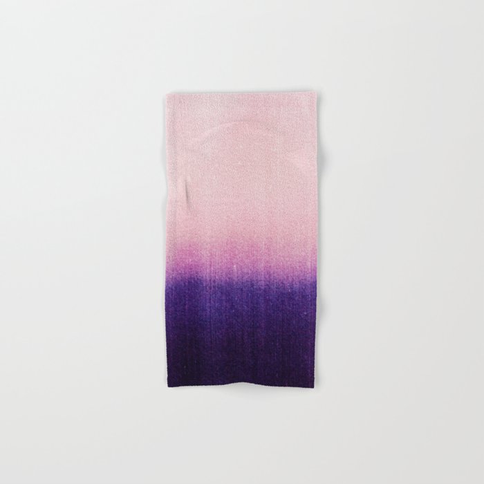 BLUR / Abyss Bath Towel Gallery Image 1