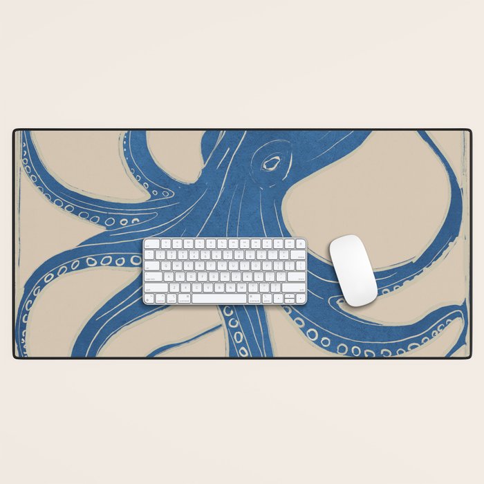 OCTOPUS 4 Desk Mat Gallery Image 1