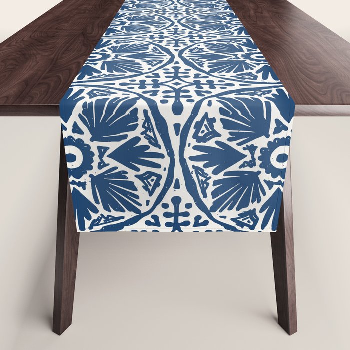 Palm Isles Table Runner Gallery Image 1