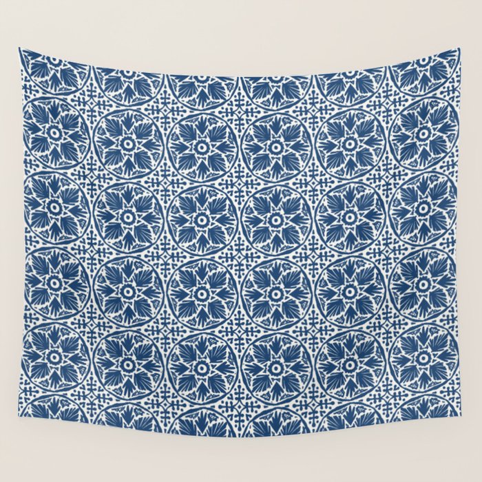 Palm Isles Wall Tapestry Gallery Image 1