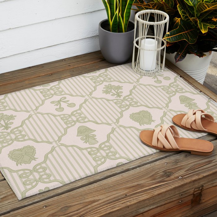 Eloise Print in Green Outdoor Rug Gallery Image 2