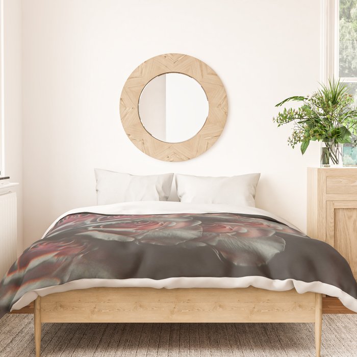 the eyes can't lie Duvet Cover Gallery Image 3