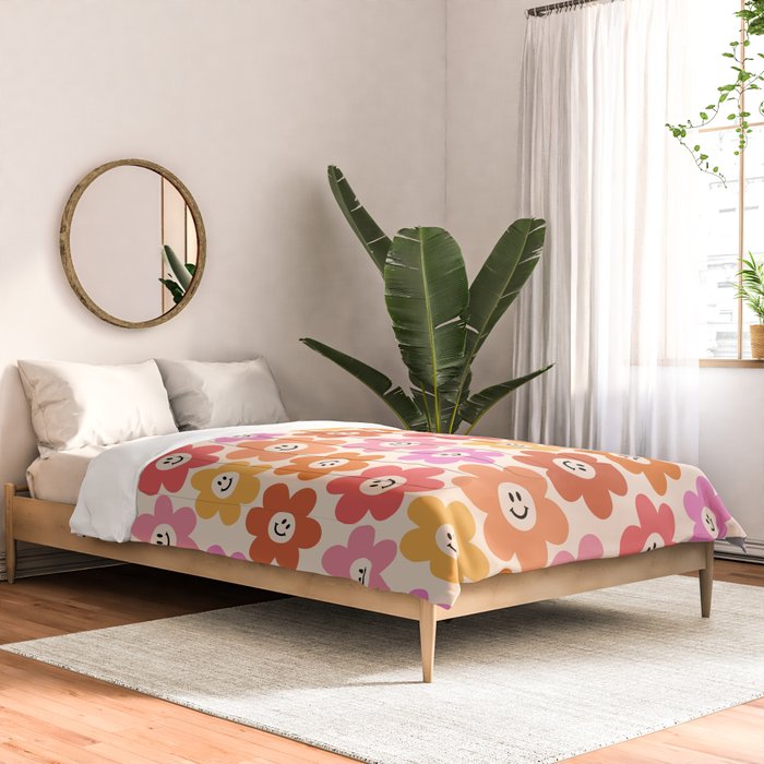 Retro Smiley Flowers Pattern Comforter Gallery Image 2