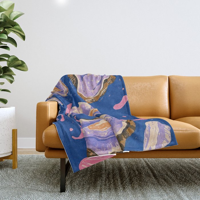 Oceanic Life - Oysters II Throw Blanket Gallery Image 1